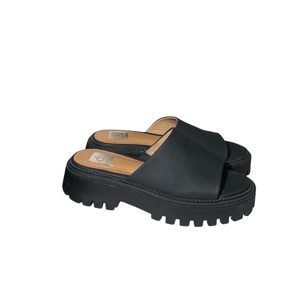 DV Dolce Vita Shoes - DV Dolce Vita Black Lug Sole Platform Slide Sandals Womens Size 7 Chunky Mules